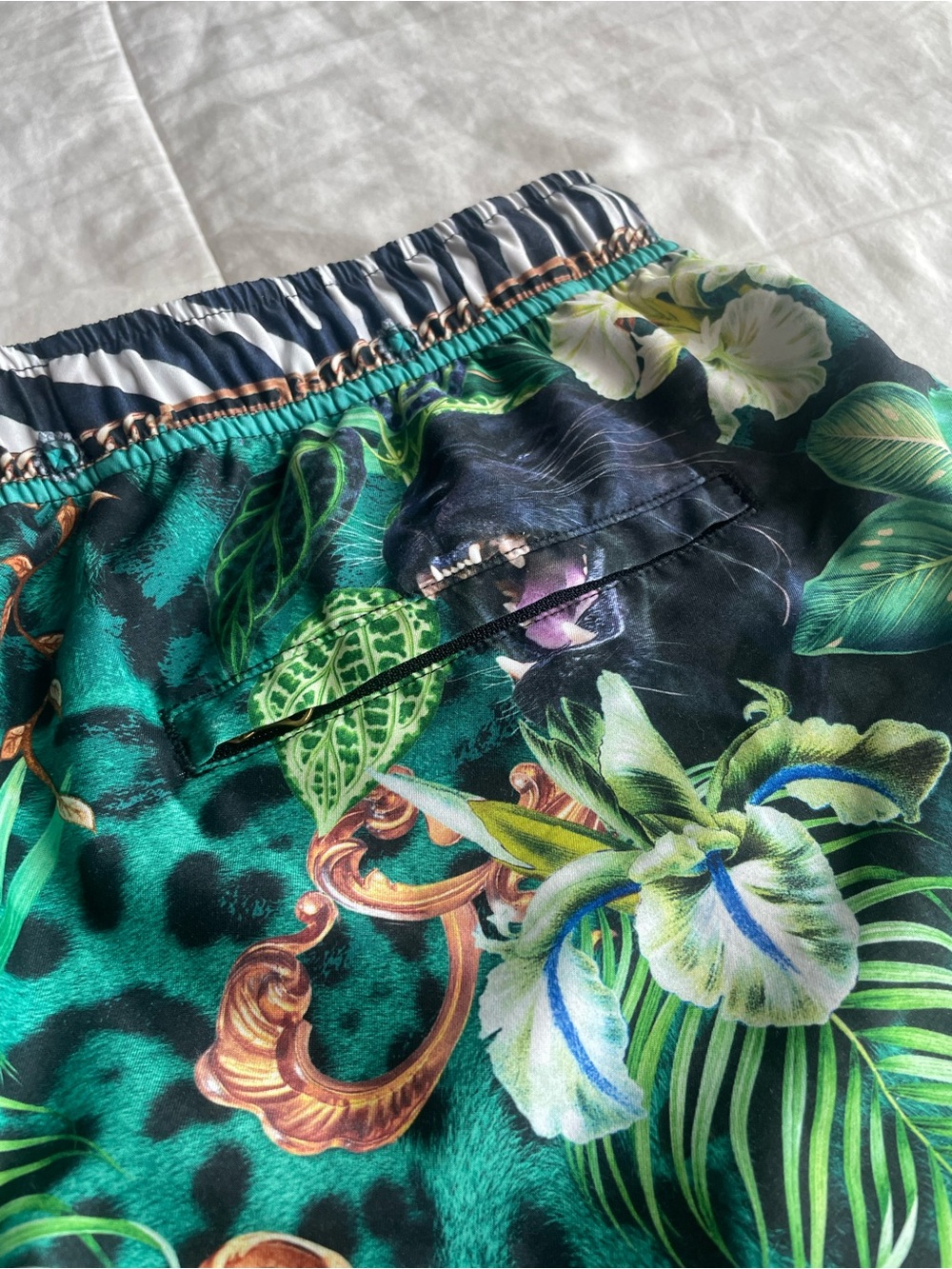 Hotel Franks By Camilla Sing My Song Mens Jungle Swim Trunks Medium Panther - Picture 5 of 13